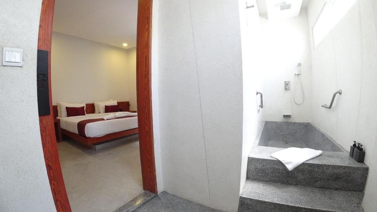 Bopha Bassac Boutique Hotel Phnom Penh Bagian luar foto